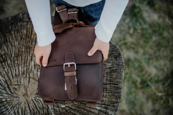 Plecaczek skórzany Igor z odblaskiem