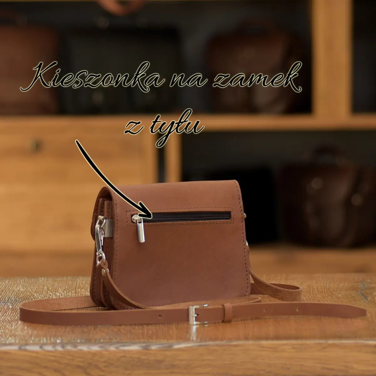 PROMOCJA TOREBECZKA LITTLE BROWN — fotografia z galerii modelu